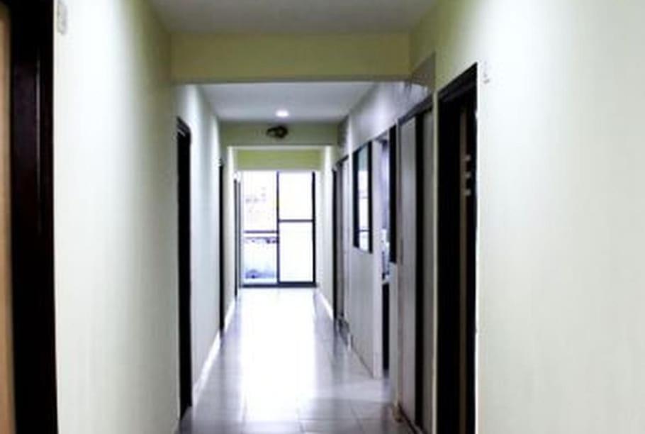 Hotel Manasi Inn Сатара Екстер'єр фото