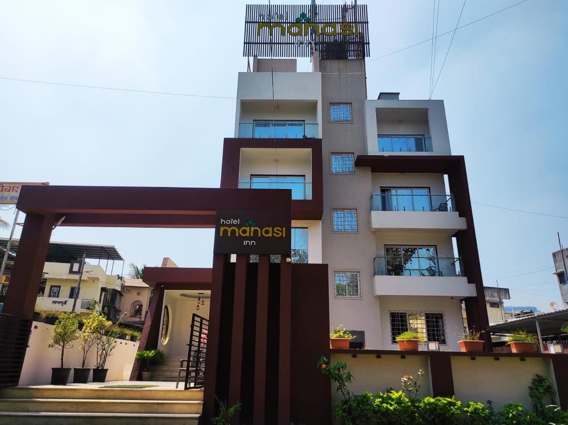 Hotel Manasi Inn Сатара Екстер'єр фото